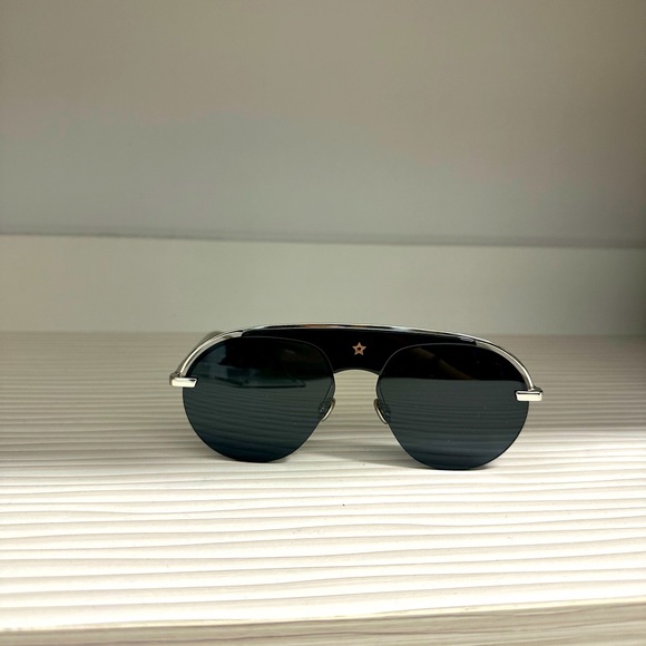 Dior sunglasses - Picture 1 of 4